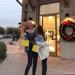 Meet your Posher, Cassie